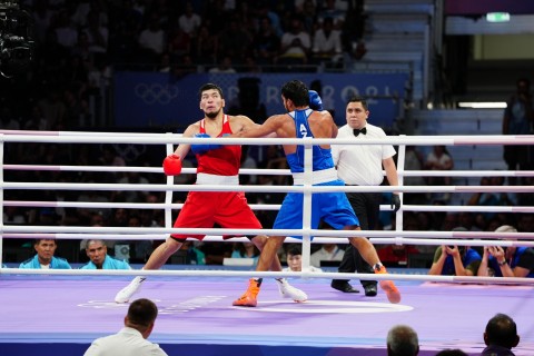 Paris-2024: Murad Allahverdiyev 1/4 final döyüşünü keçirib - VİDEO - FOTO