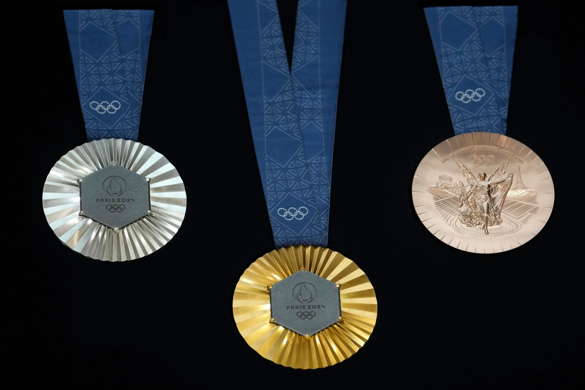 Париж-2024: Куба, Греция и Бахрейн завоевали золото