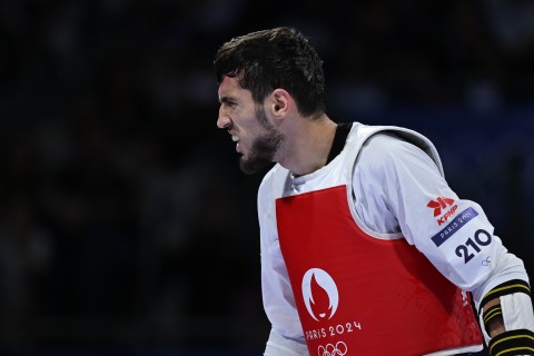 Finalda zədələnən Qaşım Maqomedov Olimpiadada gümüş medal qazanıb - FOTO - VİDEO