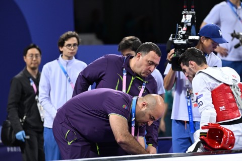 Finalda zədələnən Qaşım Maqomedov Olimpiadada gümüş medal qazanıb - FOTO - VİDEO