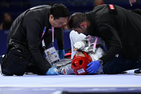 Finalda zədələnən Qaşım Maqomedov Olimpiadada gümüş medal qazanıb - FOTO - VİDEO