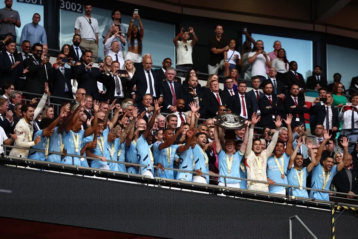 "Mançester Siti" İngiltərə Superkubokunu qazanıb