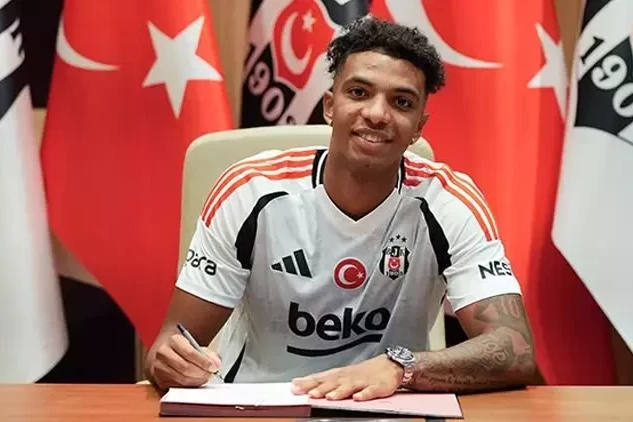 "Beşiktaş" Nduru rəsmiləşdirib