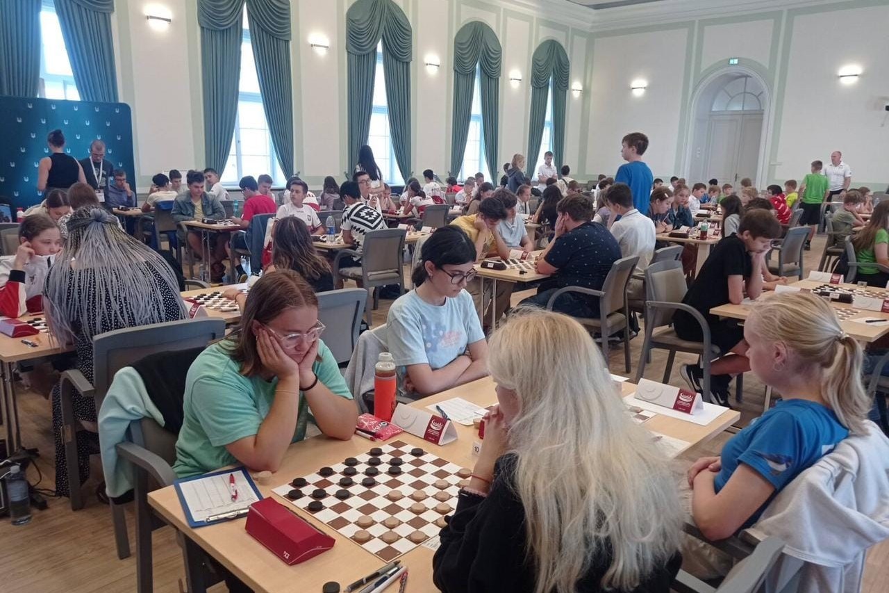Azerbaijani checkers won silver - PHOTO