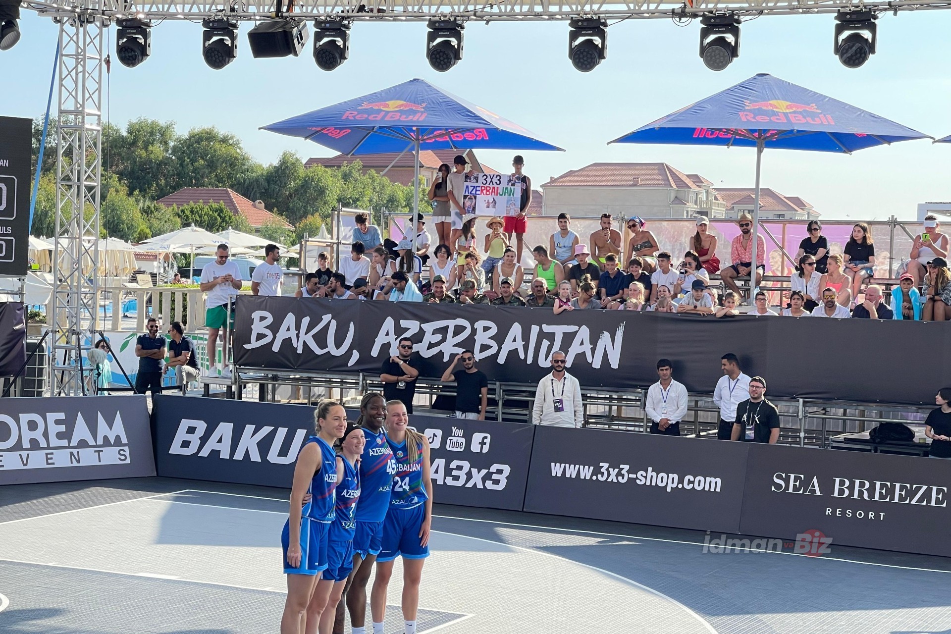 Azerbaijan loses to Düsseldorf ZOOS - PHOTO