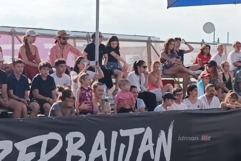 Azerbaijan loses to Düsseldorf ZOOS - PHOTO