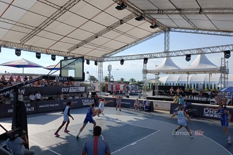 Azerbaijan loses to Düsseldorf ZOOS - PHOTO