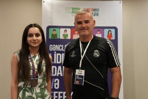 Olimpiya çempionlarımız "Gənc idman liderləri" layihəsində - FOTO