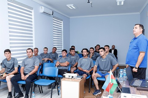 Naxçıvanda hakimlər üçün seminar - FOTO