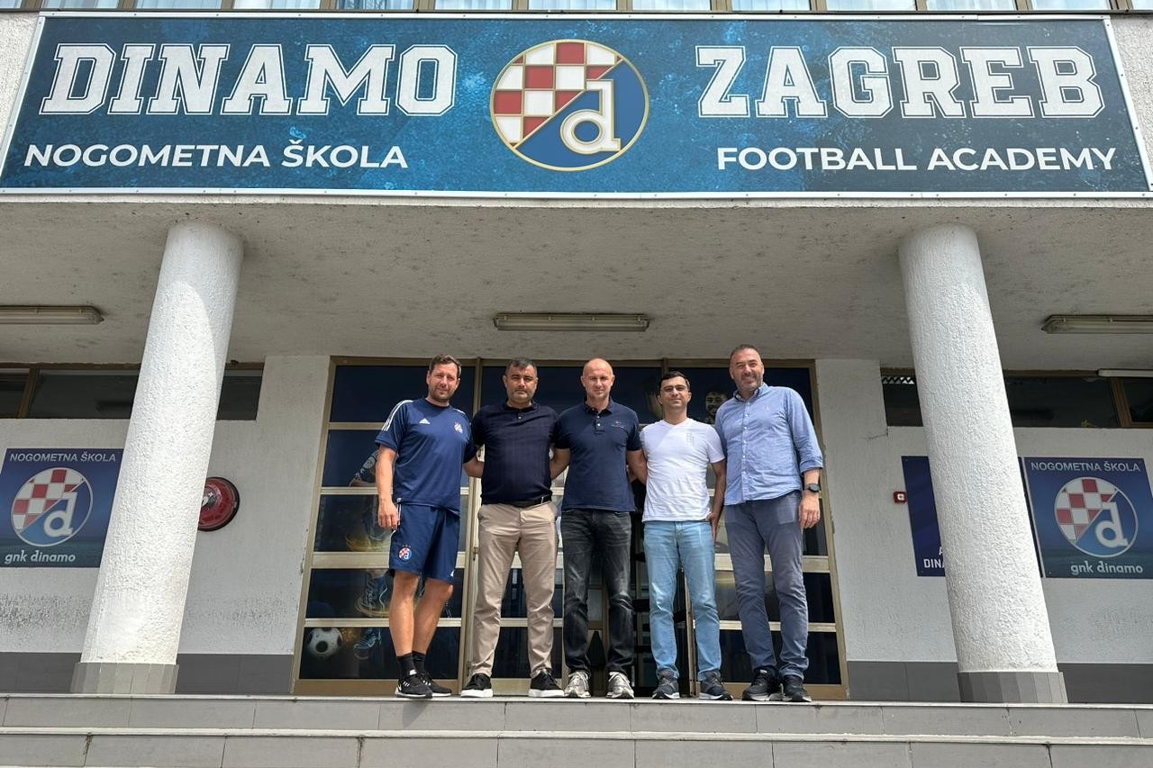 "Qarabağ" və "Dinamo" akademiyaları arasında görüş