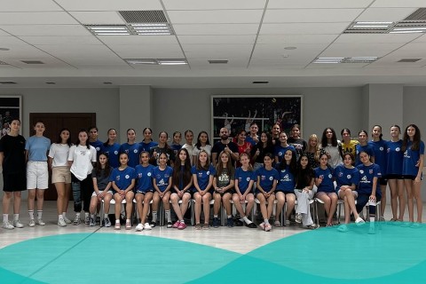 AMADA voleybolçulara maarifləndirmə seminarı keçib - FOTO