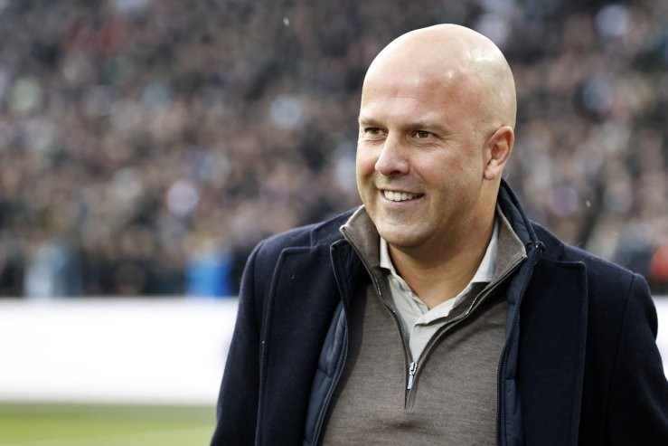 В АПЛ новые топ-тренеры, которые заставят о себе говорить. Ноунеймы разбили МЮ и борются с "Сити"