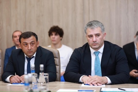 Judo Federation President meets with national team members - PHOTO
