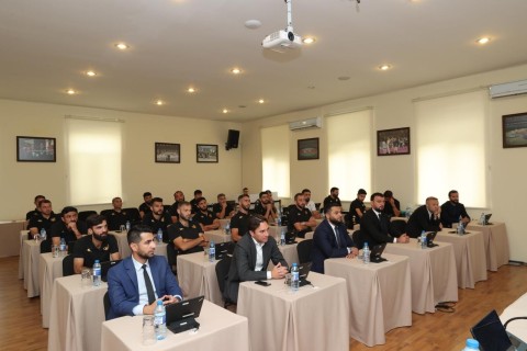 Farid Gayibov Meets with Champions League Winners, Birbasha Baku Team - PHOTO