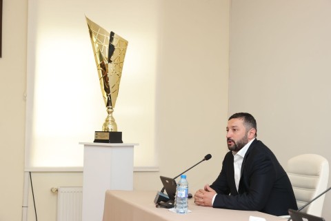 Farid Gayibov Meets with Champions League Winners, Birbasha Baku Team - PHOTO