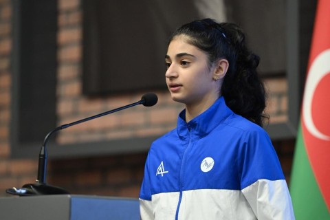 Farid Gayibov meets Azerbaijani athletes who excelled in International Competitions in August – PHOTO
