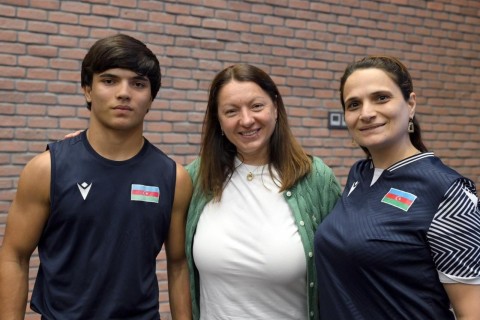 Farid Gayibov meets Azerbaijani athletes who excelled in International Competitions in August – PHOTO
