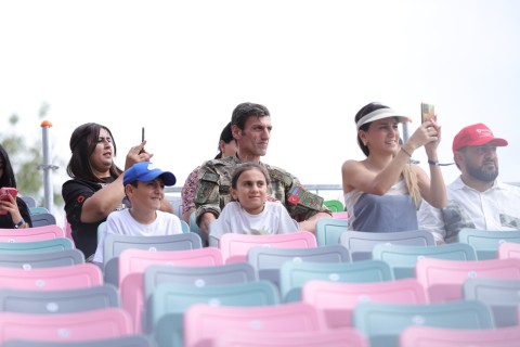 Honorary guests F1 - families of martyrs and veterans - PHOTO