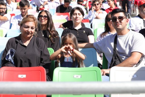 Şəhid ailələri və qazilərimiz Formula 1 Qatar Airways Azərbaycan Qran Prisi 2024-ün finalında - FOTO