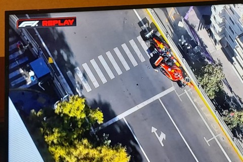 Accident between Carlos Sainz and Sergio Perez - PHOTO - VİDEO