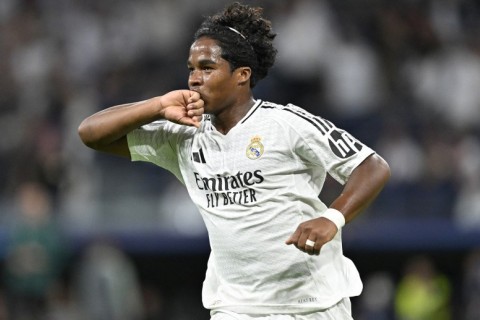 Endrick left Raul behind