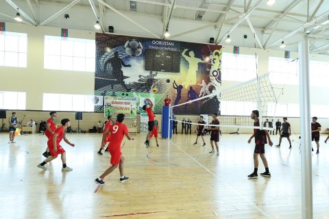 Shahin Bagirov met with young volleyball players - PHOTO