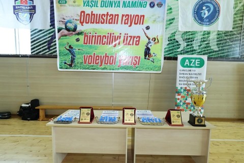 Shahin Bagirov met with young volleyball players - PHOTO
