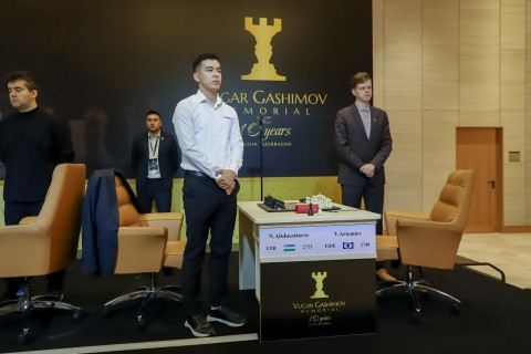 Минута молчания на Мемориала Вугара Гашимова - ФОТО