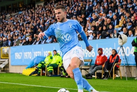 “Malmö” müdafiəçisini “Qarabağ” üçün qoruyub