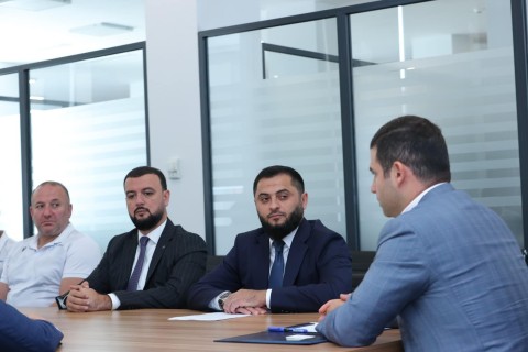 Orkhan Mammadov meets with U23 national team ahead of World Championship - PHOTO