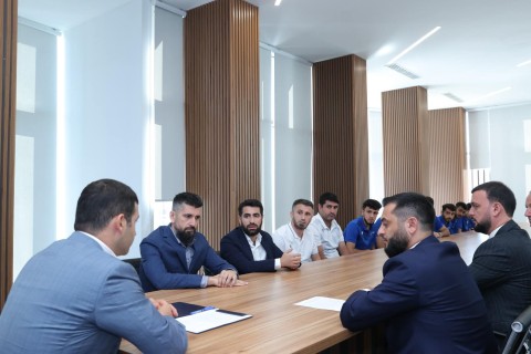 Orkhan Mammadov meets with U23 national team ahead of World Championship - PHOTO