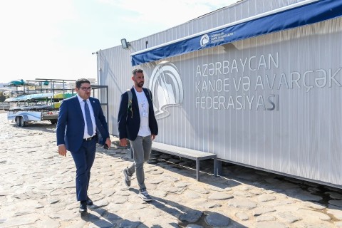 The Olympic medalist arrived in Baku - PHOTO