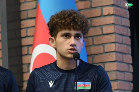Farid Gayibov meets with Azerbaijan’s successful athletes - PHOTO