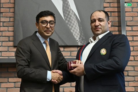 Farid Gayibov meets with Azerbaijan’s successful athletes - PHOTO