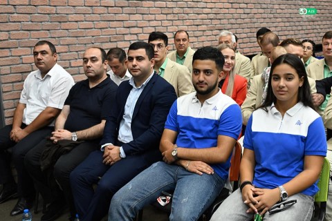 Farid Gayibov meets with Azerbaijan’s successful athletes - PHOTO