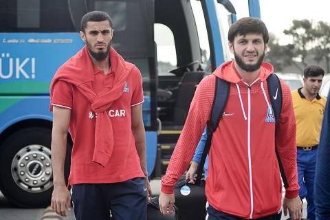 Azerbaijani team leave for Tallinn - PHOTO