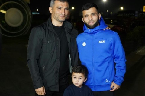 History-making Greco-roman wrestlers return home - PHOTO