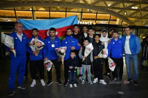History-making Greco-roman wrestlers return home - PHOTO