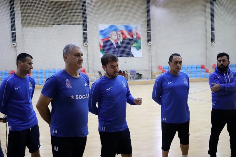 Millinin toplanışı başlayıb - FOTO