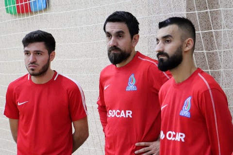Millinin toplanışı başlayıb - FOTO