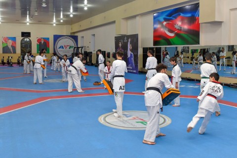 Paralympic Champion Imamaddin Khalilov conducts master class - PHOTOS