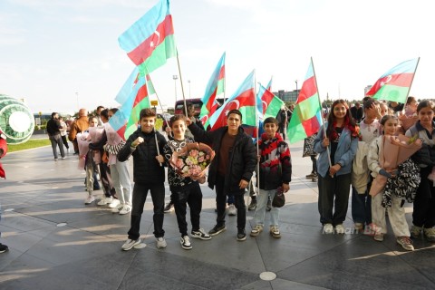 Gimnaziadada 77 medal qazanan Azərbaycan millisi Vətənə qayıdıb - FOTO