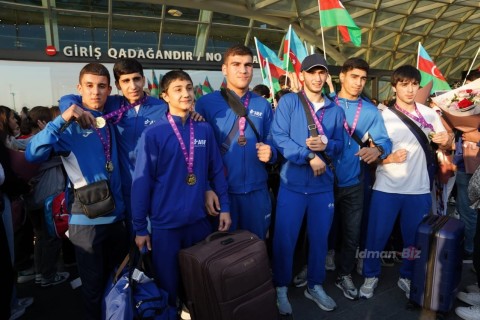 Gimnaziadada 77 medal qazanan Azərbaycan millisi Vətənə qayıdıb - FOTO
