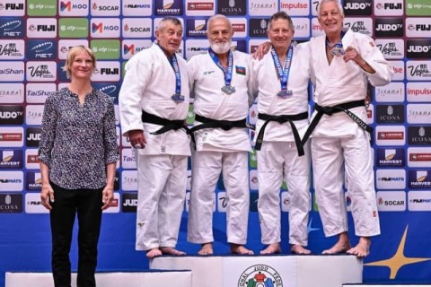 Фархад Раджабли вновь стал чемпионом мира - ФОТО