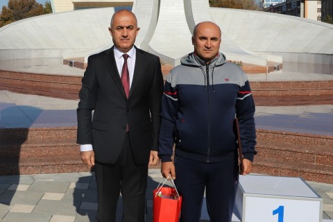 Naxçıvanda Zəfər Günü ilə bağlı veloyürüş - FOTO