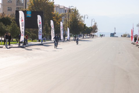 Naxçıvanda Zəfər Günü ilə bağlı veloyürüş - FOTO