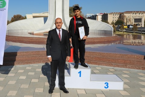 Naxçıvanda Zəfər Günü ilə bağlı veloyürüş - FOTO