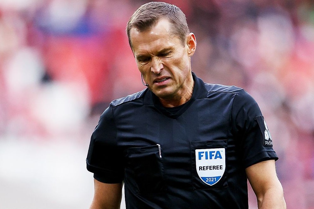 The comment he wrote was a disaster - disqualification