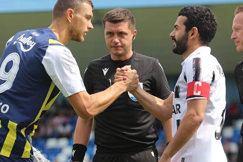 Схожие судьбы "Нефтчи" и "Фенербахче"