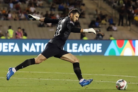 THE ATTITUDE of the goalkeeper of Sumgait to being left out of the Azerbaijan national team
